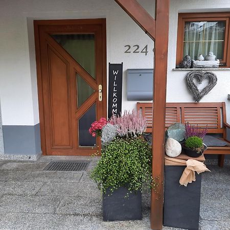 Haus Alpin Apartments Pettneu am Arlberg Eksteriør bilde