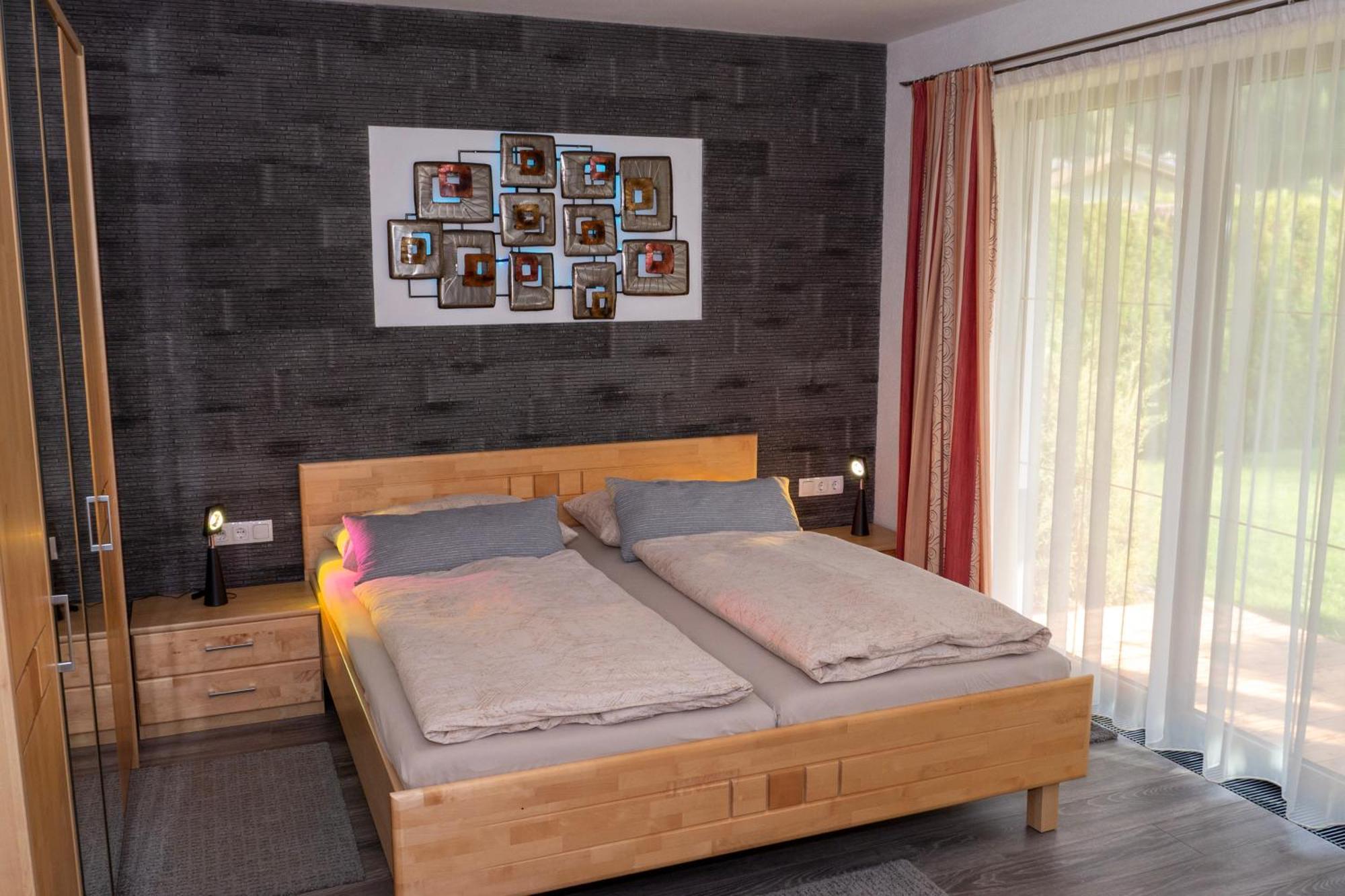 Haus Alpin Apartments Pettneu am Arlberg Eksteriør bilde